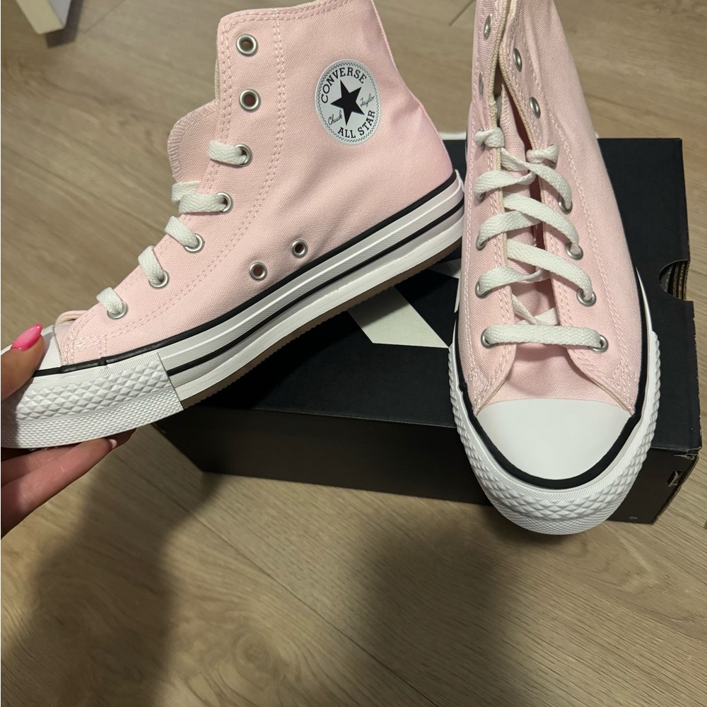 Converse Women's Light Pink High-Top Sneakers